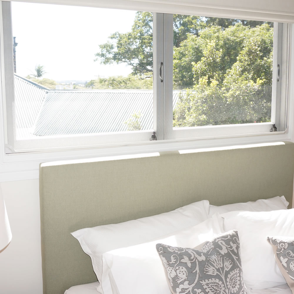 Magnetic Window Screen - White Frame - Standard Mesh (Grey Mesh) - 500mm x 500mm | 19in x 19in, image 8